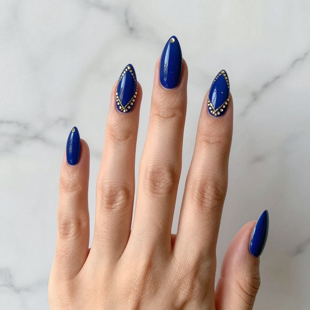 Rhinestone nails idea 3